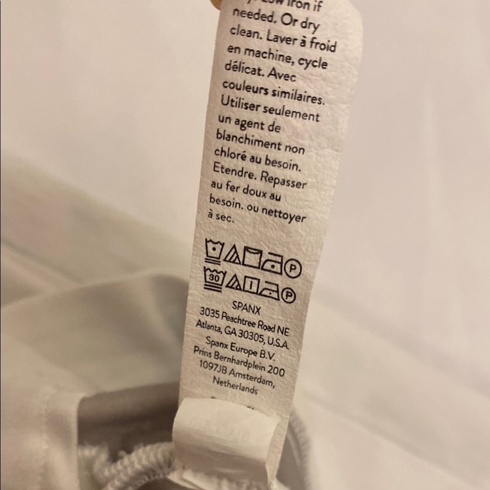 Spanx women’s white pants Size M - Picture 9 of 10